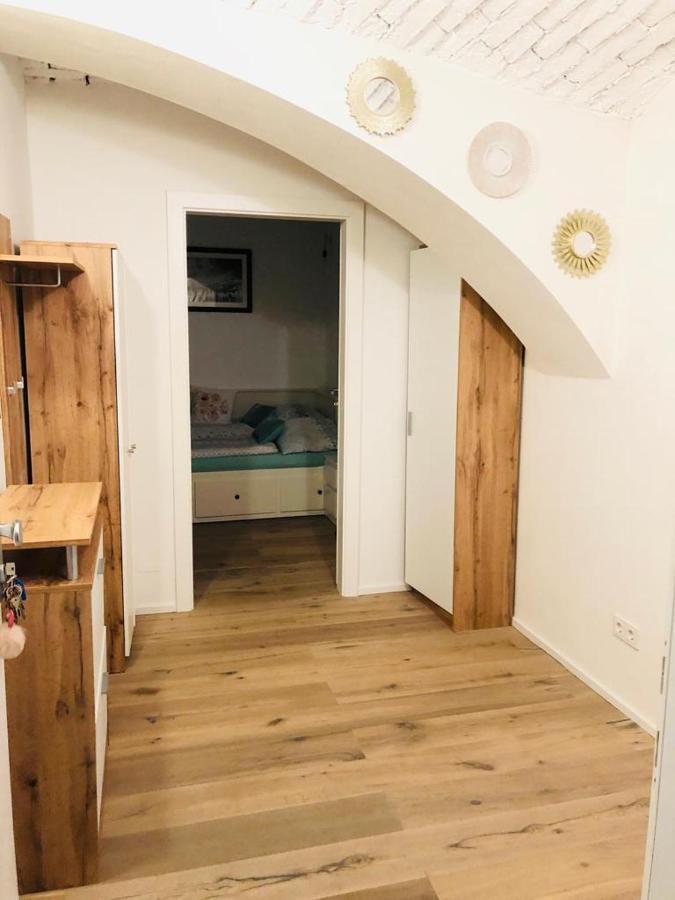Atelier - Apartment With Garden Вена Экстерьер фото